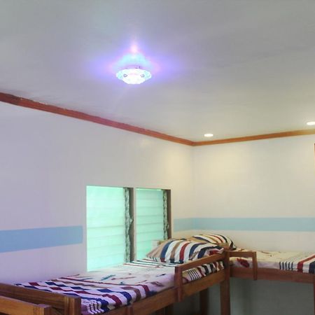 J'S Backpackers Hostel Davao Zewnętrze zdjęcie