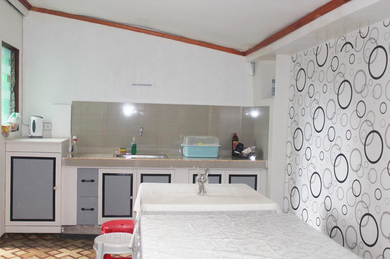 J'S Backpackers Hostel Davao Zewnętrze zdjęcie